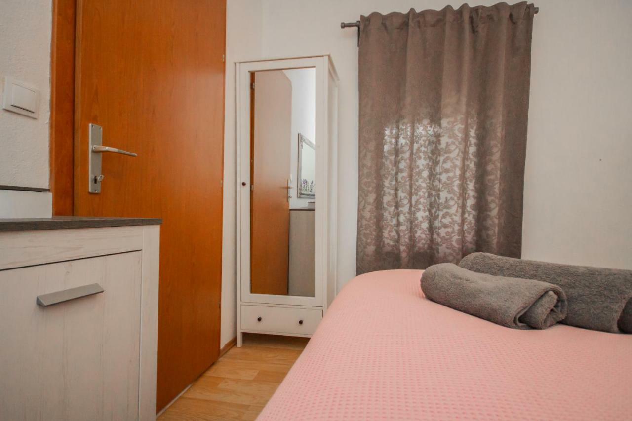 Villa Lanterna Prapatnica 外观 照片